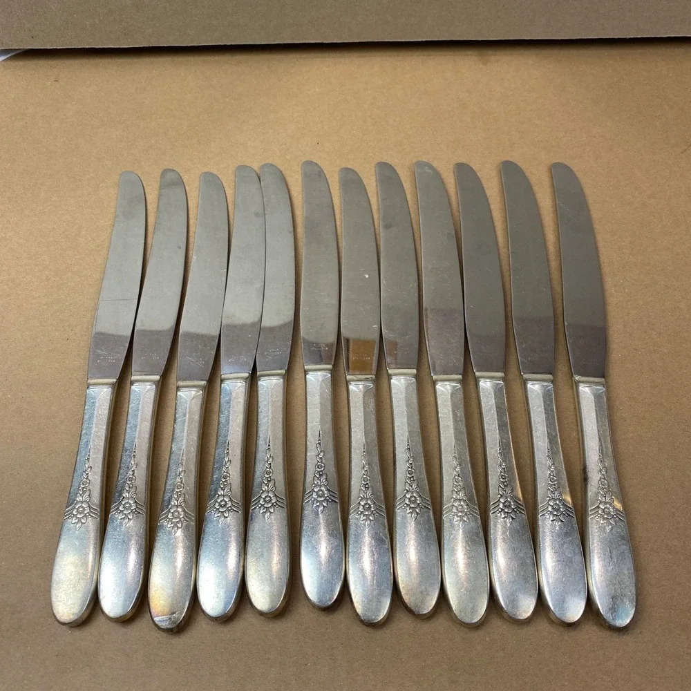 VTG 1941 Tudor Fantasy Silverware Set 58pc Service for 12 Floral Silverplate